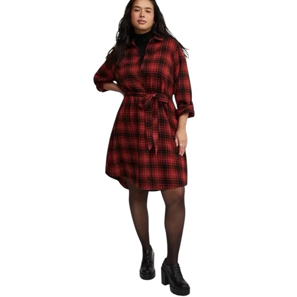 torrid Dresses & Skirts - TORRID Plaid Cotton Flannel Long Sleeve Button Down Knee Length Shirt Dress